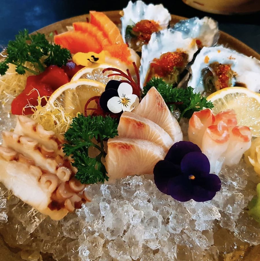Assorted sashimi on ice