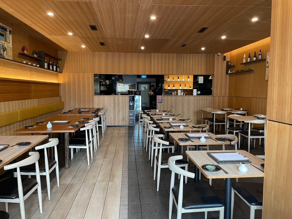 The Epping dining room, set for service